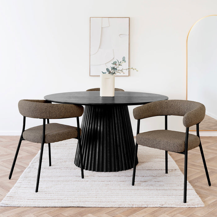 Trivio Chair