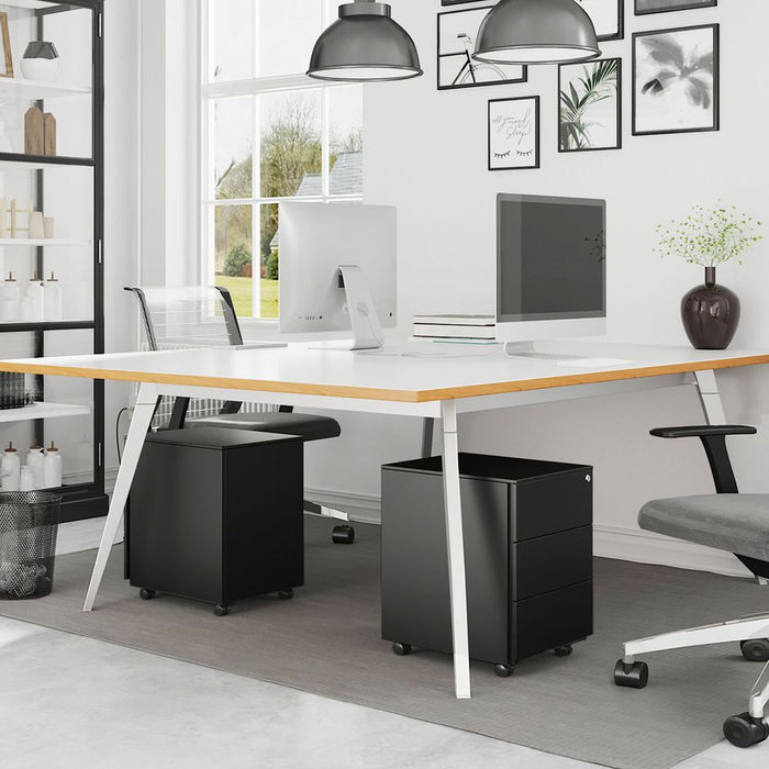 3-drawer pedestal