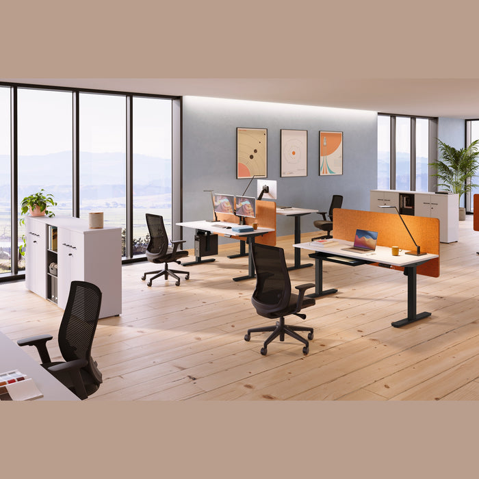 Castelet sit-stand desk