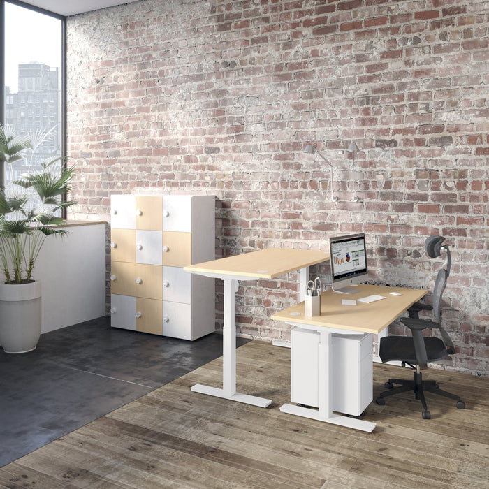 Castelet sit-stand desk