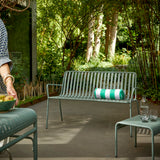 Banc de jardin Gaby en métal vert 2 places – vue d'ensemble