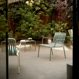 Fauteuil de jardin Gaby en métal vert – vue détourée